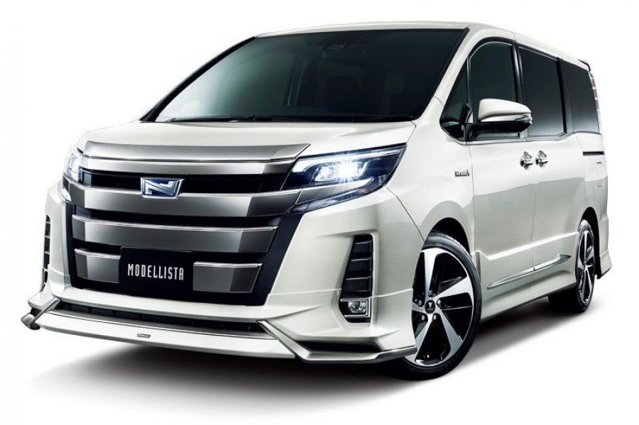 Микроавтобус toyota noah